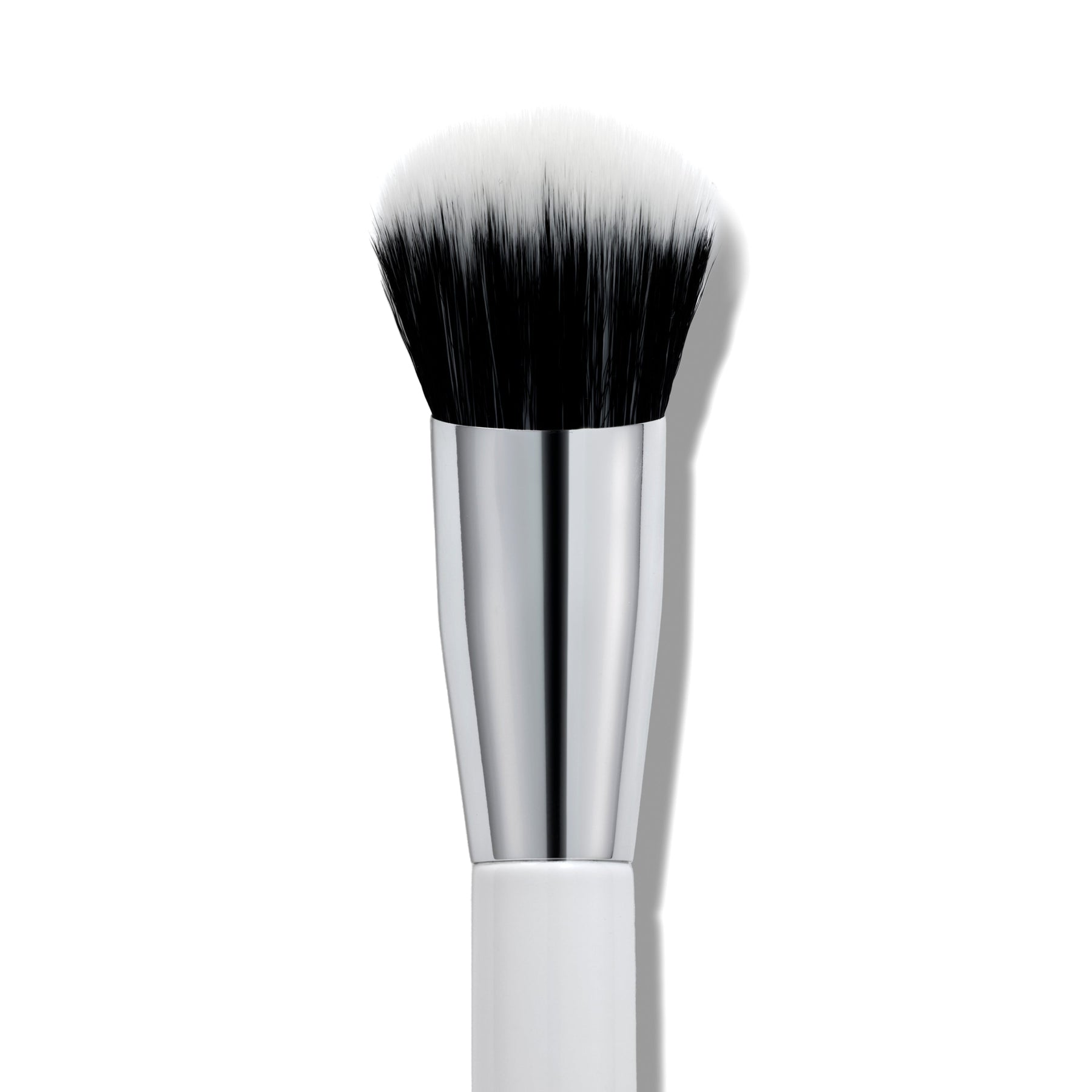 Angled Blending Face Brush - Smooth Finish