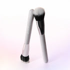 Angled Blending Face Brush - Smooth Finish